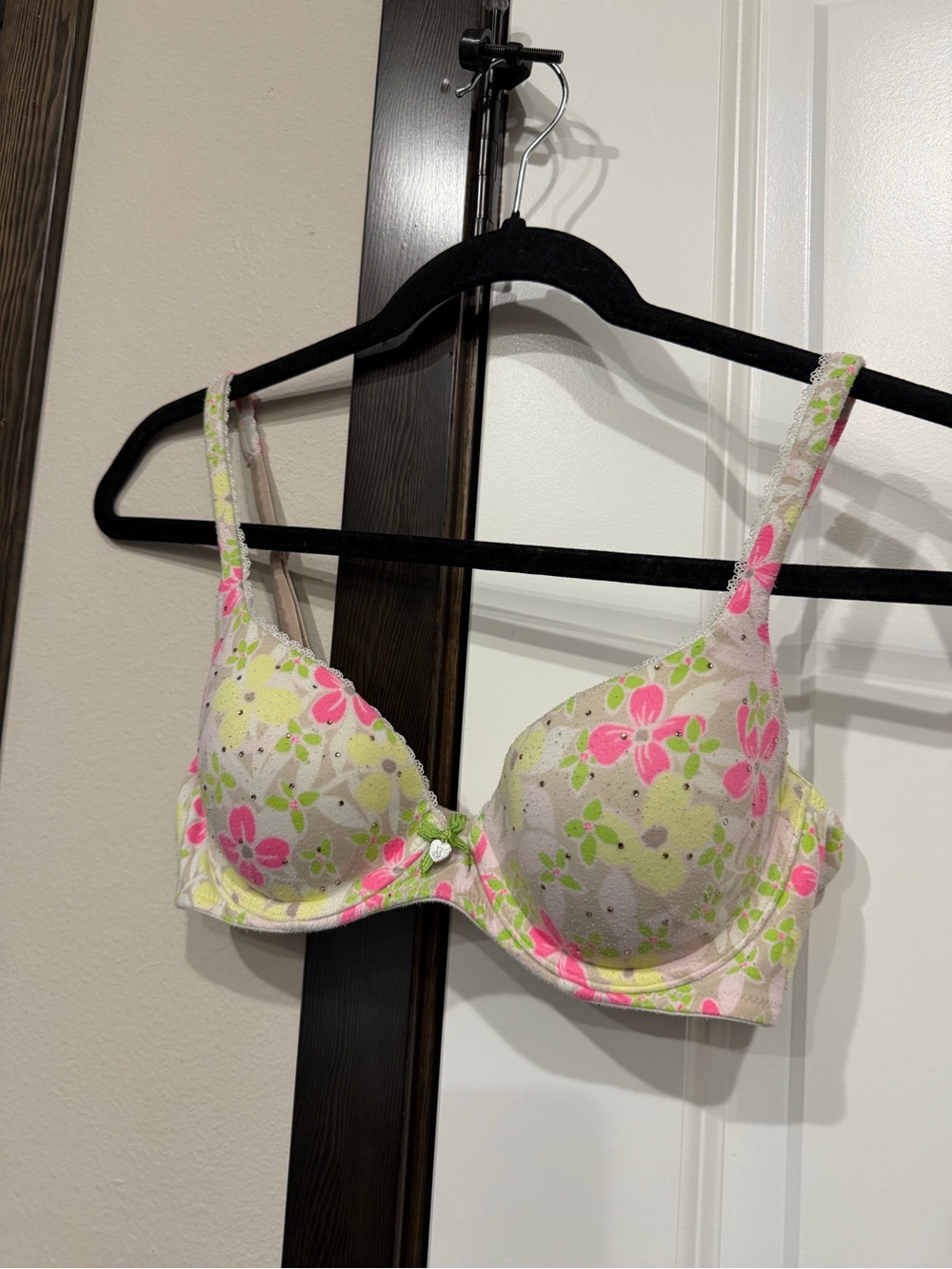 Victoria's Secret Pink & Lime Floral Underwire Bra